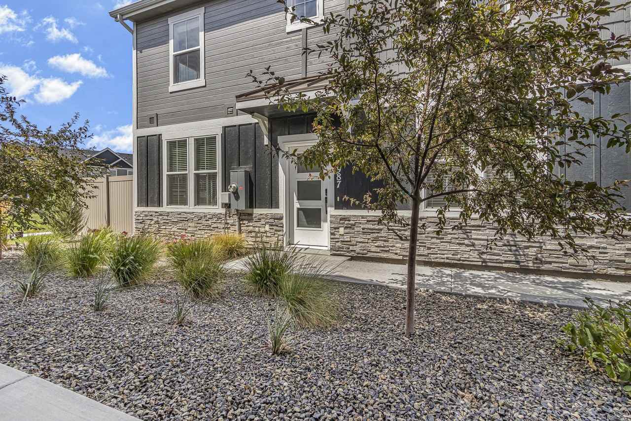 5987 S Jessenia Ln #1 - Photo 2 of 48