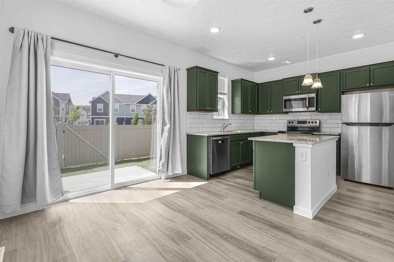 5987 S Jessenia Ln #1 - Photo 6 of 48