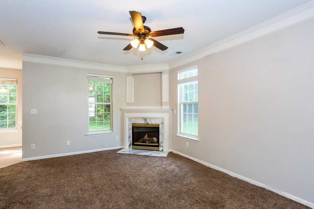 7530 Wilkins Terrace Dr - Photo 5 of 17