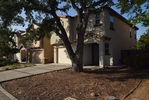 featured image of 553 Addison Ct #1