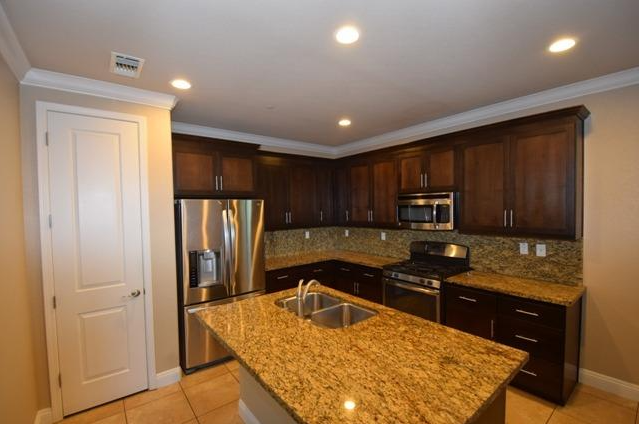 553 Addison Ct #1 - Photo 6 of 25