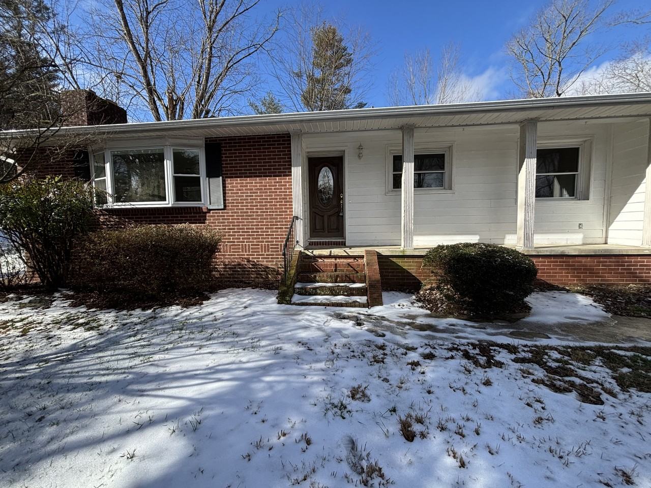 223 Daniel Dr #1 - Photo 2 of 31