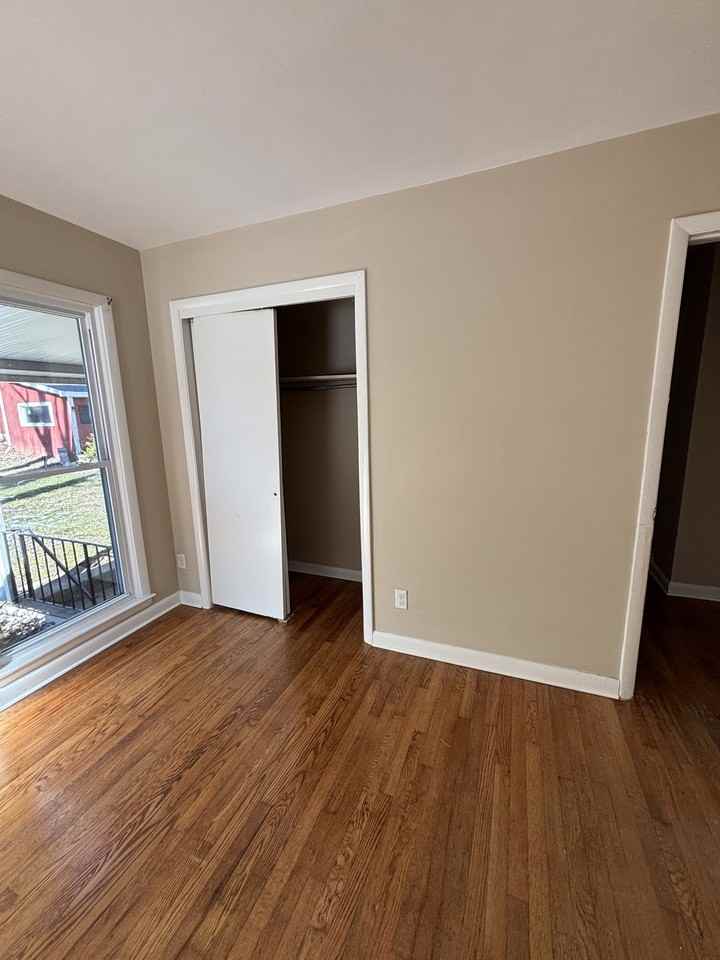223 Daniel Dr #1 - Photo 5 of 31