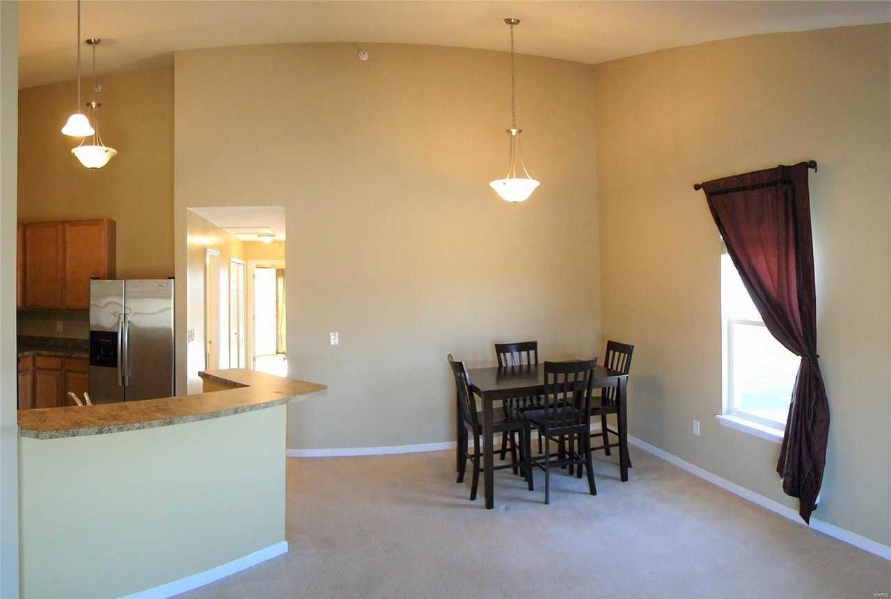 712 Harbor Woods Dr - Photo 7 of 20