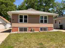 featured image of 414 12th Ave Se