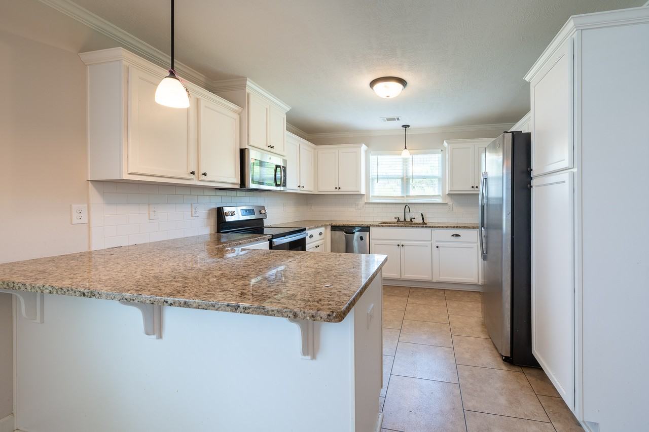 724 Fordham Rd #1 - Photo 7 of 25