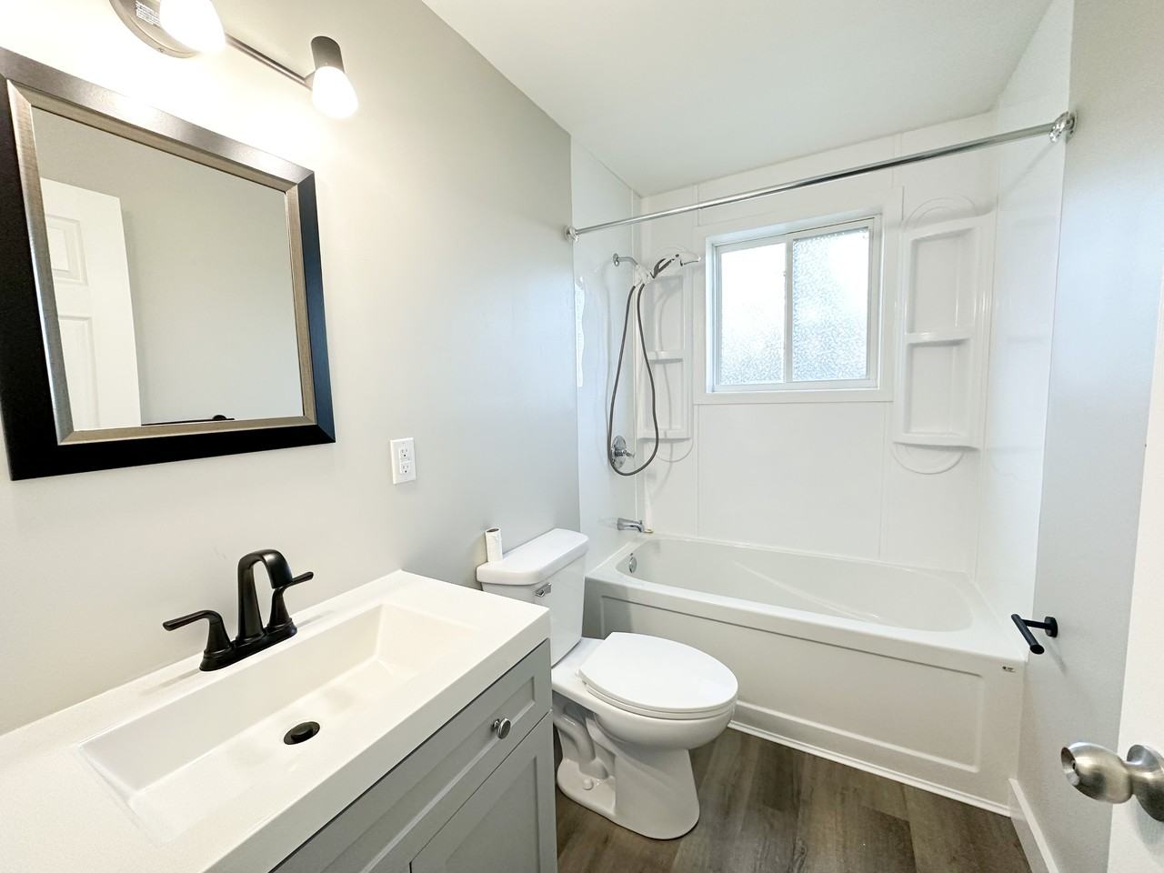 35 Dobbin St #6 - Photo 5 of 7
