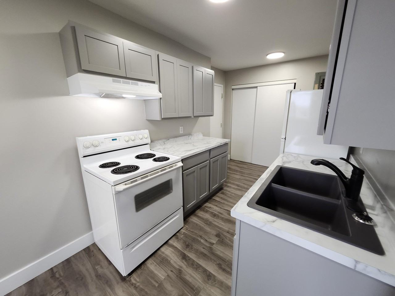 546 Martha Ave #16