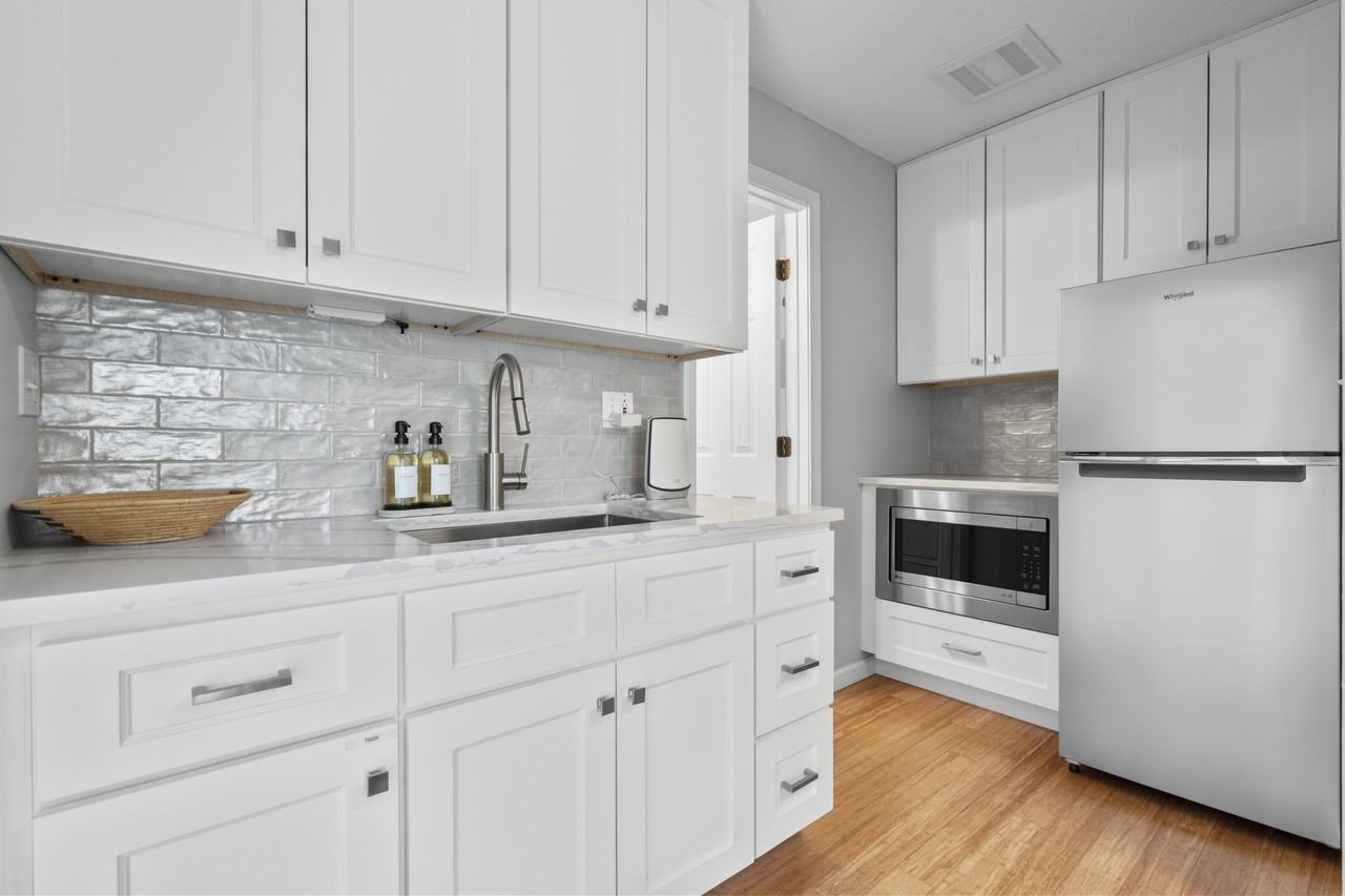 62 Cosey Beach Ave #1 - Photo 5 of 14