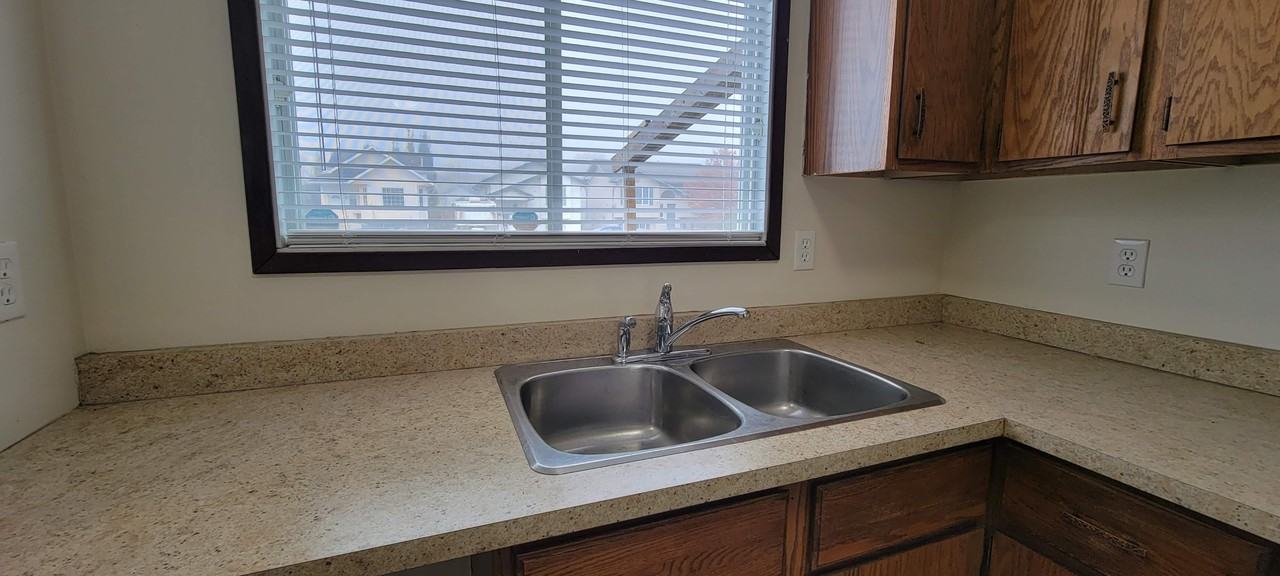8109 95 St - Photo 2 of 43