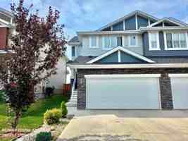 featured image of 3885 Robins Cres Nw