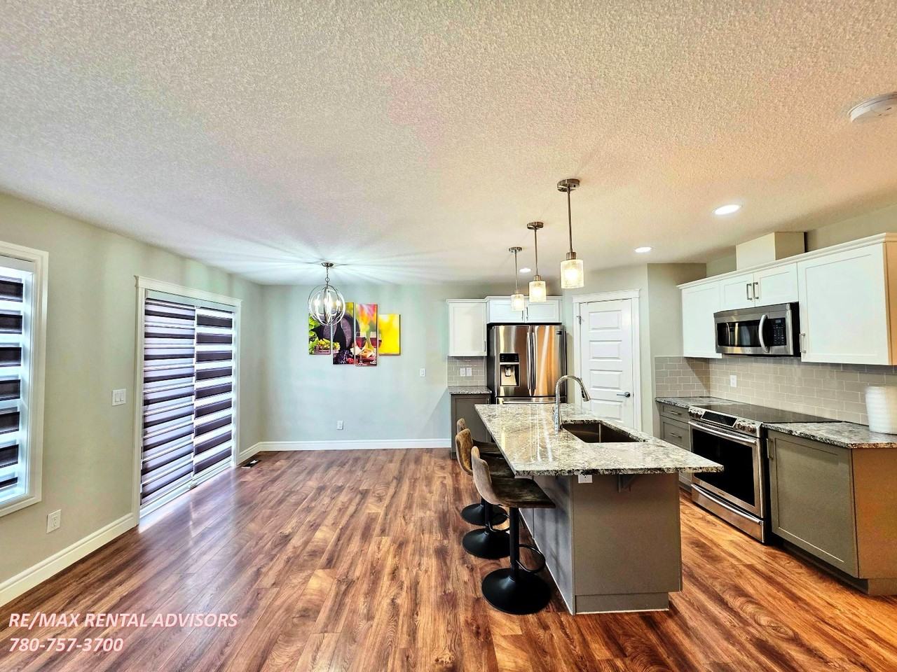 3885 Robins Cres Nw - Photo 4 of 26