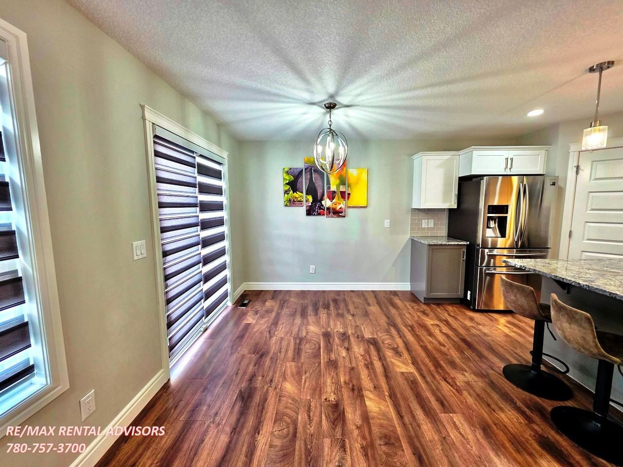 3885 Robins Cres Nw - Photo 5 of 26