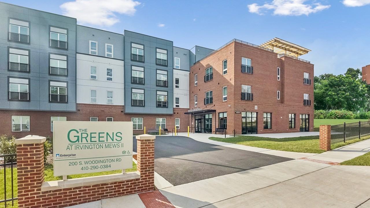 Greens at Irvington Mews 2 - Photo 2 of 34