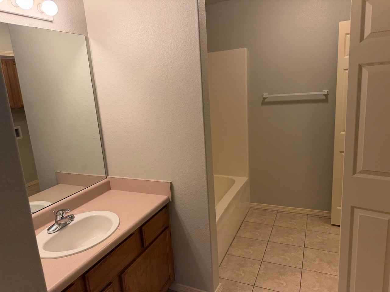 720 Appleridge Dr #1 - Photo 6 of 13