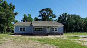 featured image of 126 Stanford Wiley Ln #1