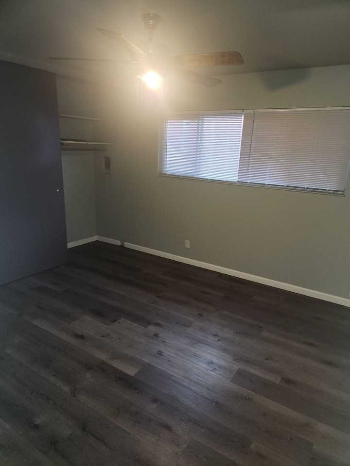 2015 82nd Ave #2 - Photo 6 of 9