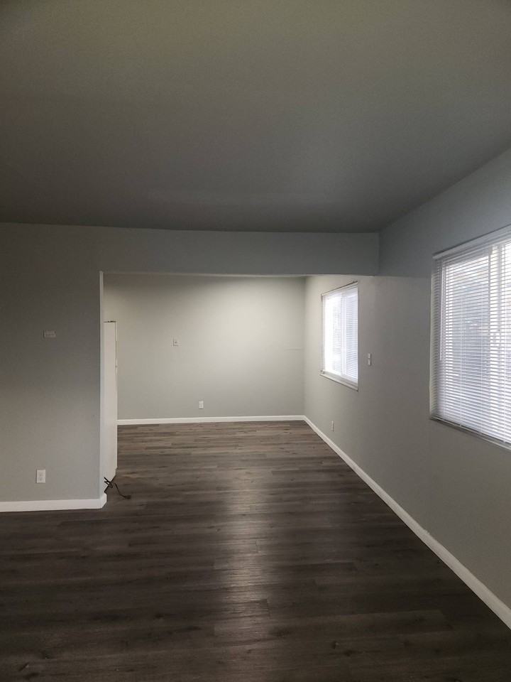 2015 82nd Ave #2 - Photo 7 of 9
