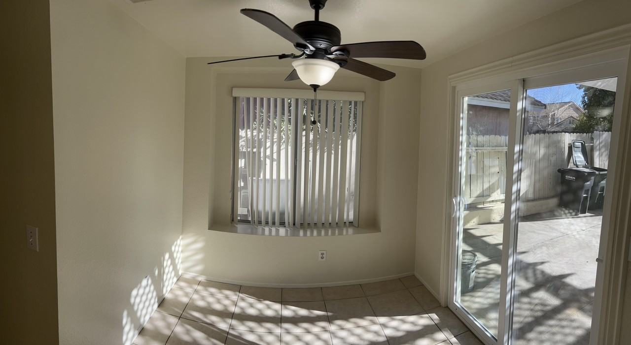 39824 Creative Dr #39824 - Photo 7 of 23