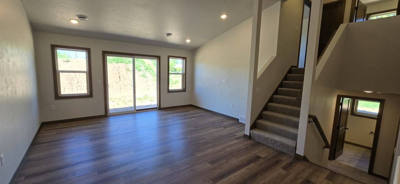 508 Lande St #508 - Photo 4 of 12