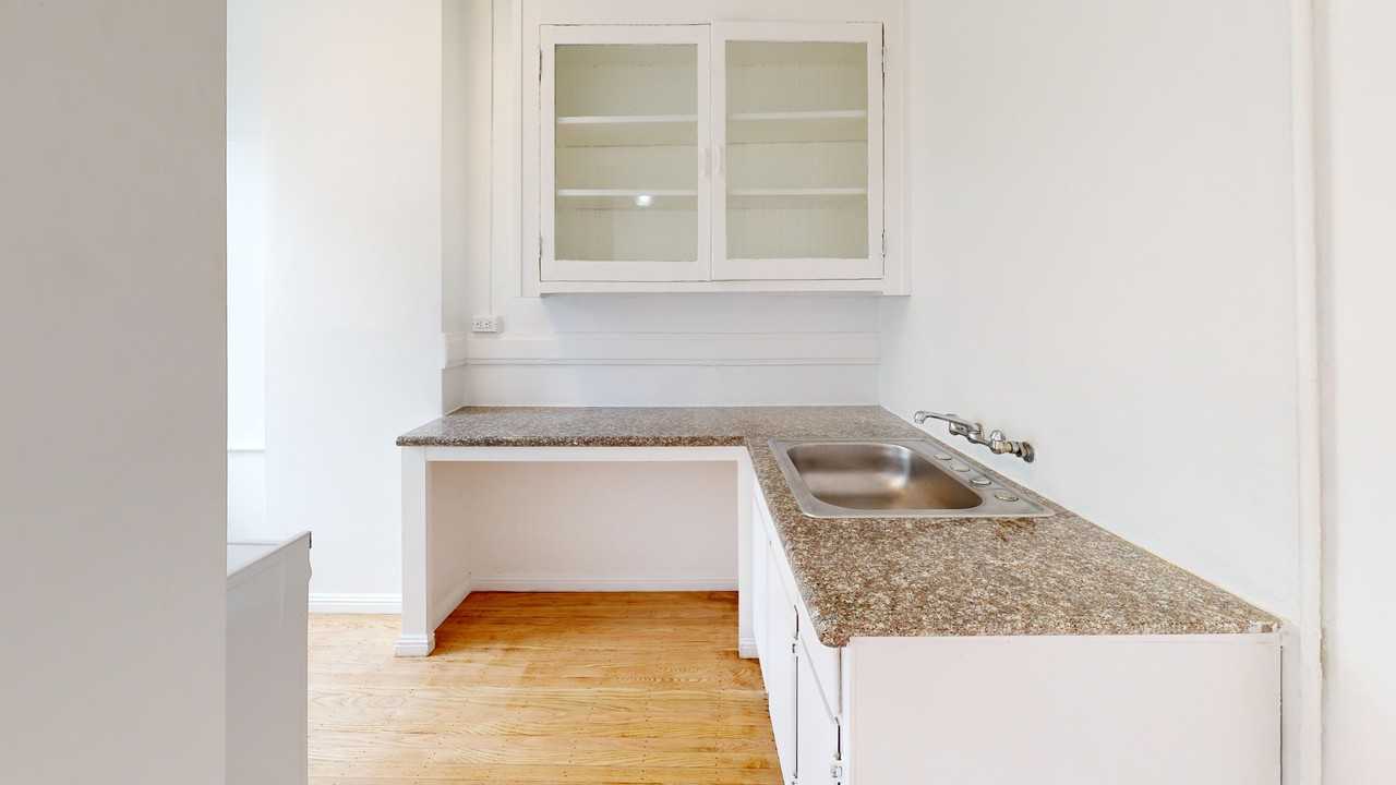 225 Fell Street - Photo 4 of 20