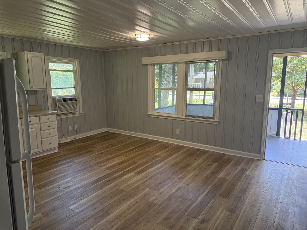 1307 Hemingway St #B - Photo 6 of 18
