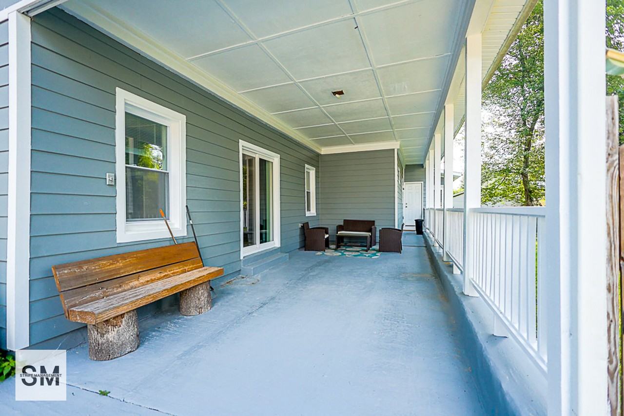 9615 51st Pl #1 - Photo 4 of 23