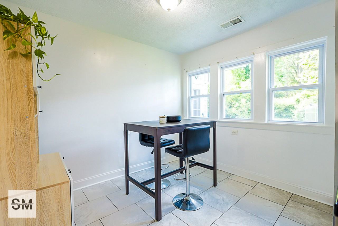 9615 51st Pl #1 - Photo 7 of 23