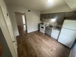 featured image of 2014 S Elm St