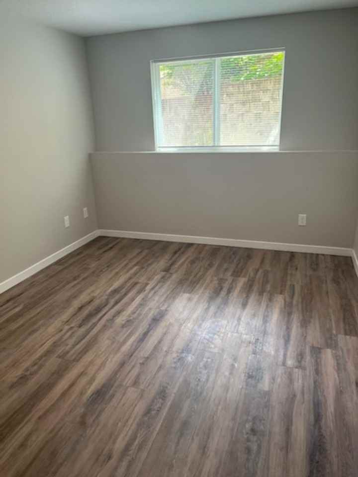 Cherry Ridge Apartments - Photo 5 of 6