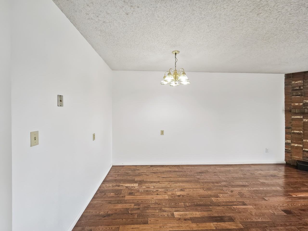 1515 36 St Se #A - Photo 3 of 24