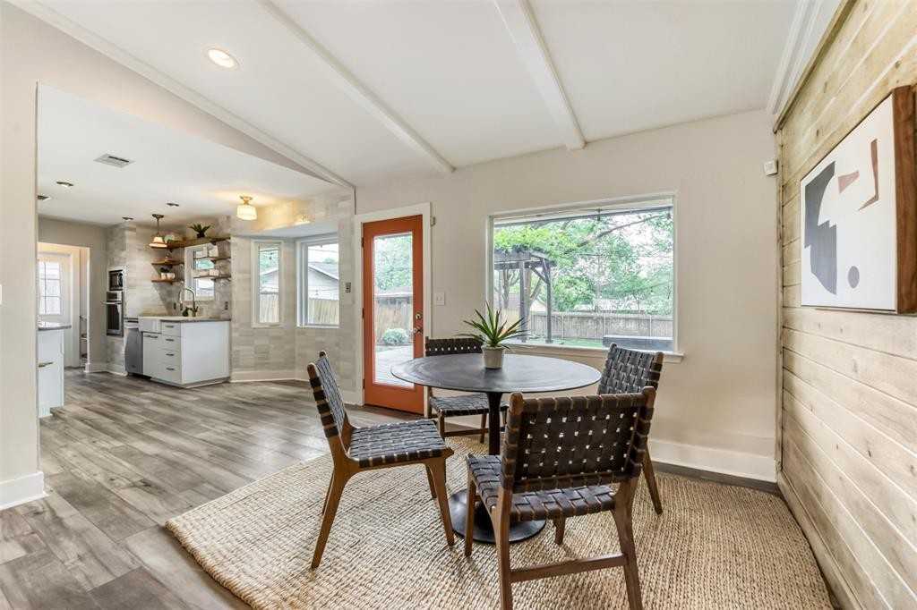 2501 Audubon Pl #1 - Photo 3 of 10