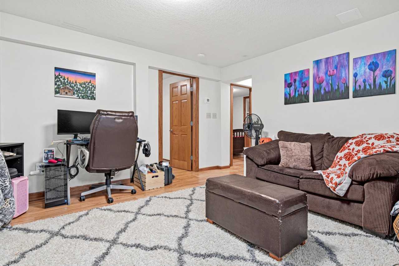 2535 Aldrich Ave S #3GL - Photo 5 of 18