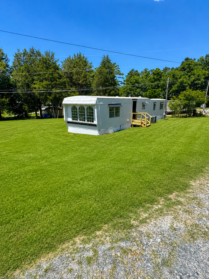 120 Ash-Nicole Ln #1 - Photo 2 of 8