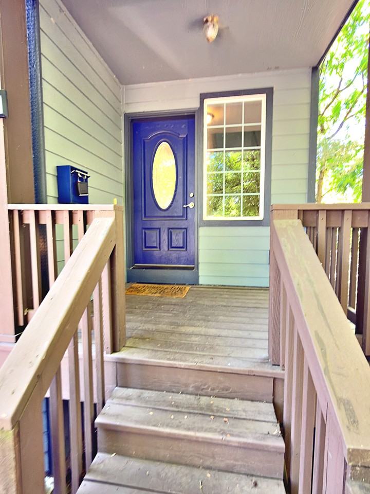 8807 N Tyndall Ave #1 - Photo 3 of 49