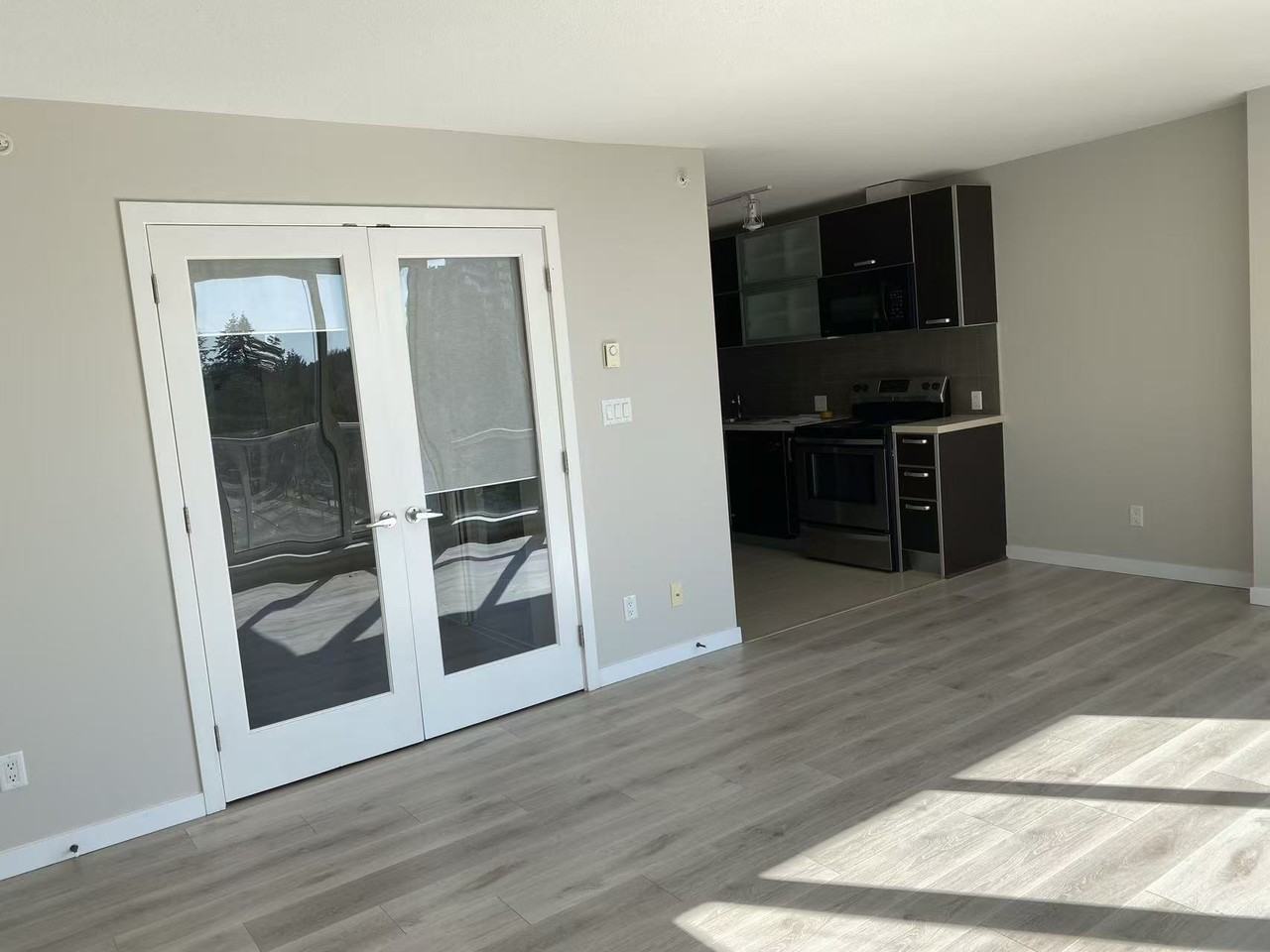 9981 Whalley Boulevard #7xx - Photo 3 of 9