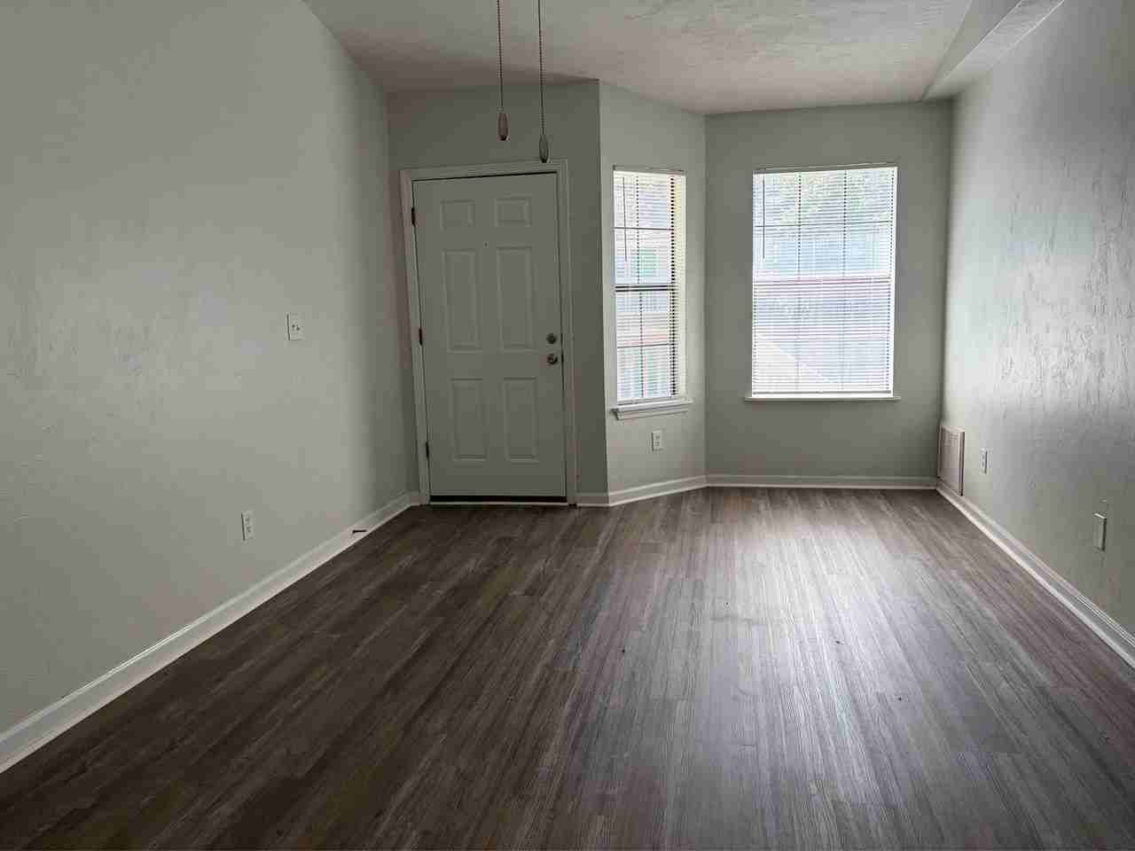 2349 Horne AvenueApt C #C - Photo 2 of 13