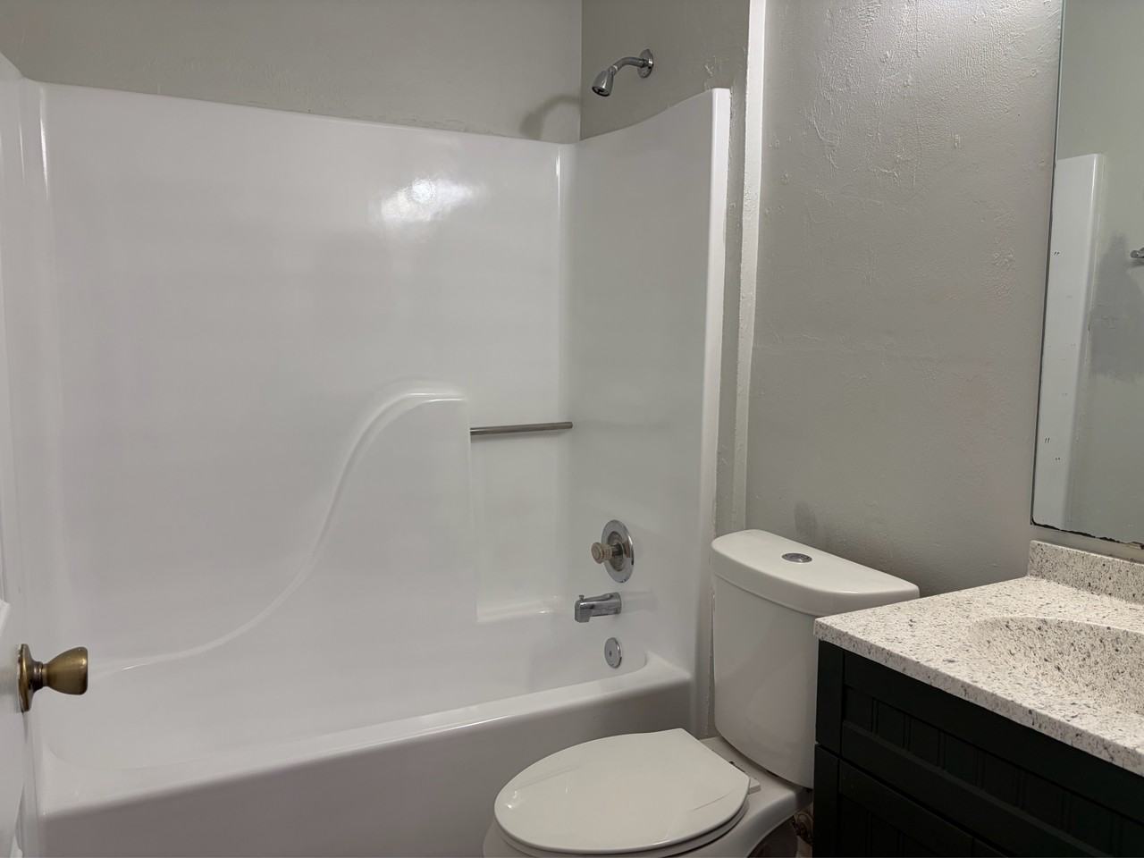 2349 Horne AvenueApt C #C - Photo 5 of 13