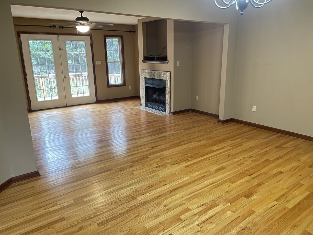 1185 Ellerwood Dr #1 - Photo 3 of 50