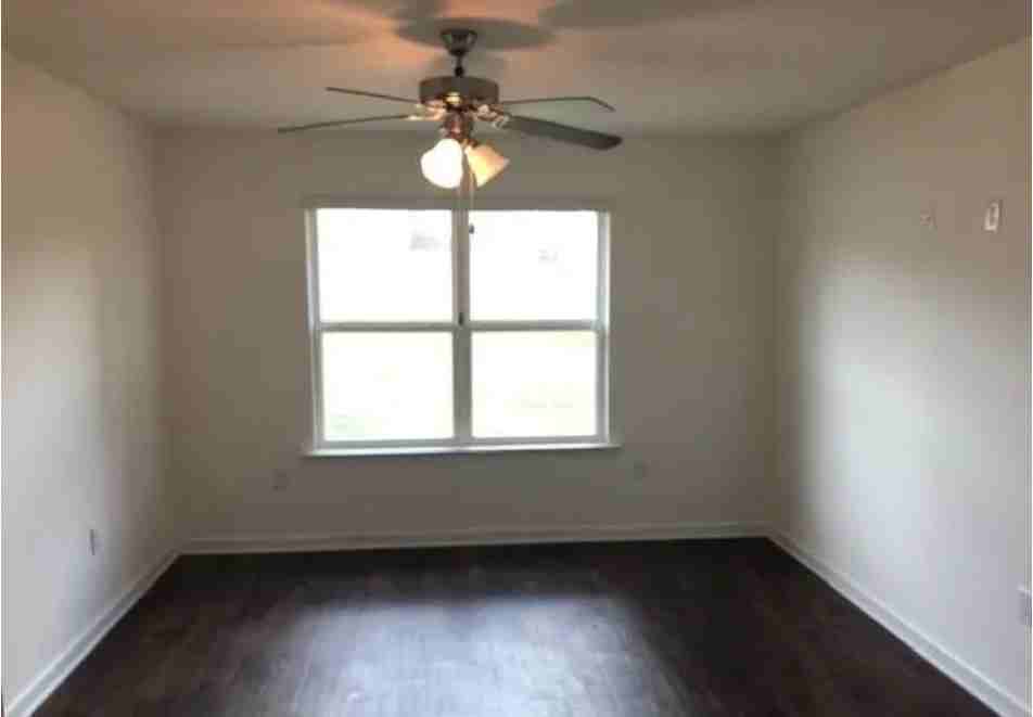 10373 Shetland Dr #1 - Photo 7 of 22
