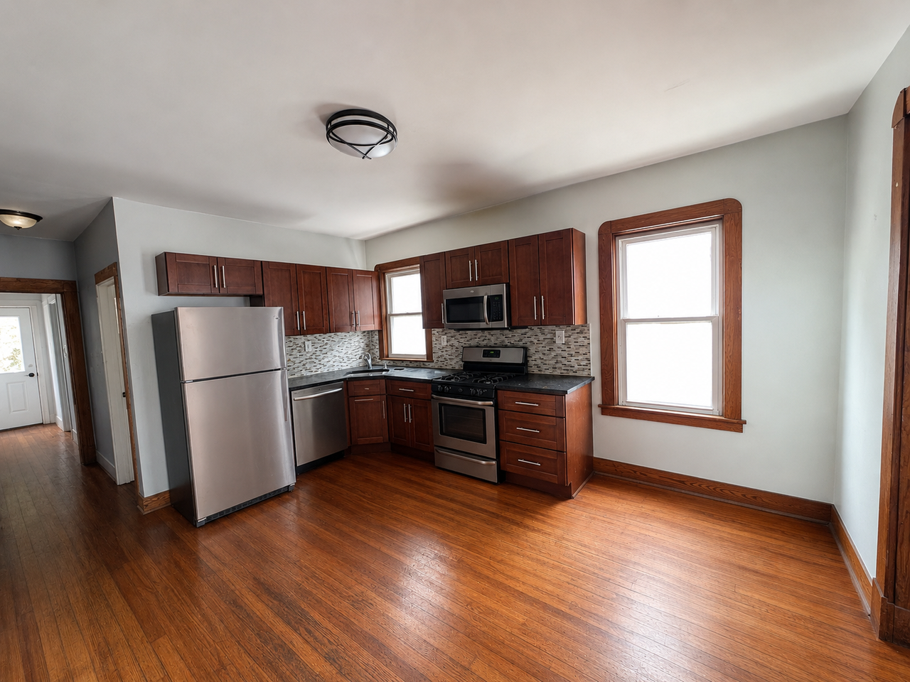 662 State - Photo 2 of 15