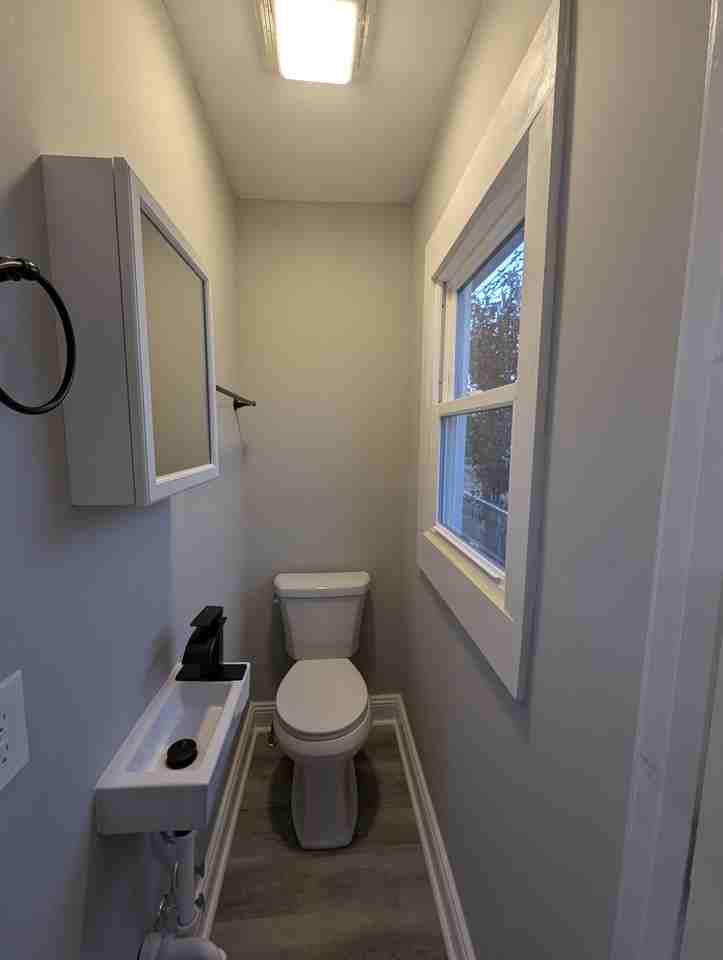 706 Zane Perkins Dr #1 - Photo 5 of 7