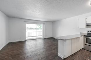900 Ne Minnehaha St - Photo 1 of 1