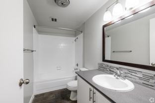900 Ne Minnehaha St - Photo 1 of 1