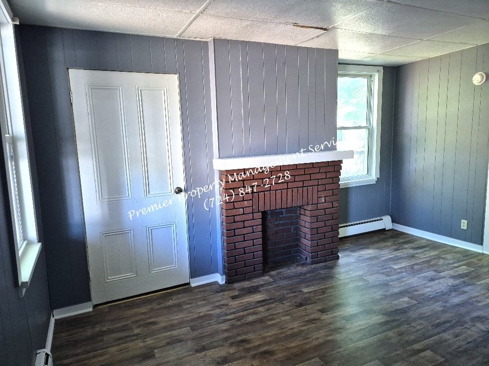 421 Schiller St Fl 1 - Photo 2 of 13