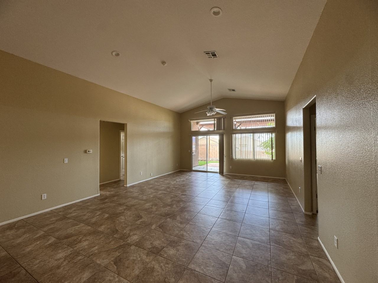 3411 Rosewood St #1 - Photo 3 of 17
