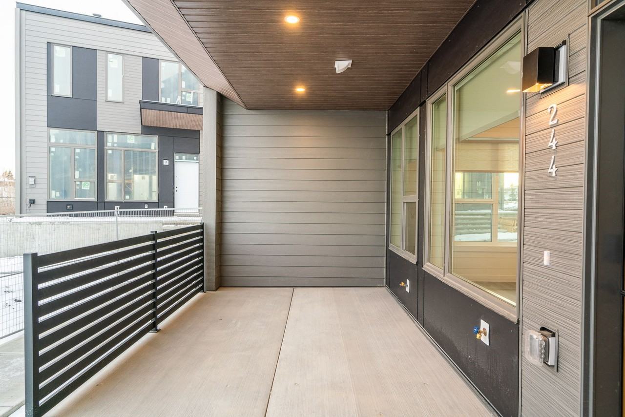 244 Somerglen Common Sw #1 - Photo 4 of 10
