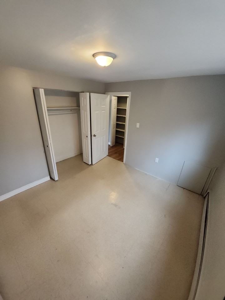 63 Caledonia Rd #10 - Photo 4 of 7