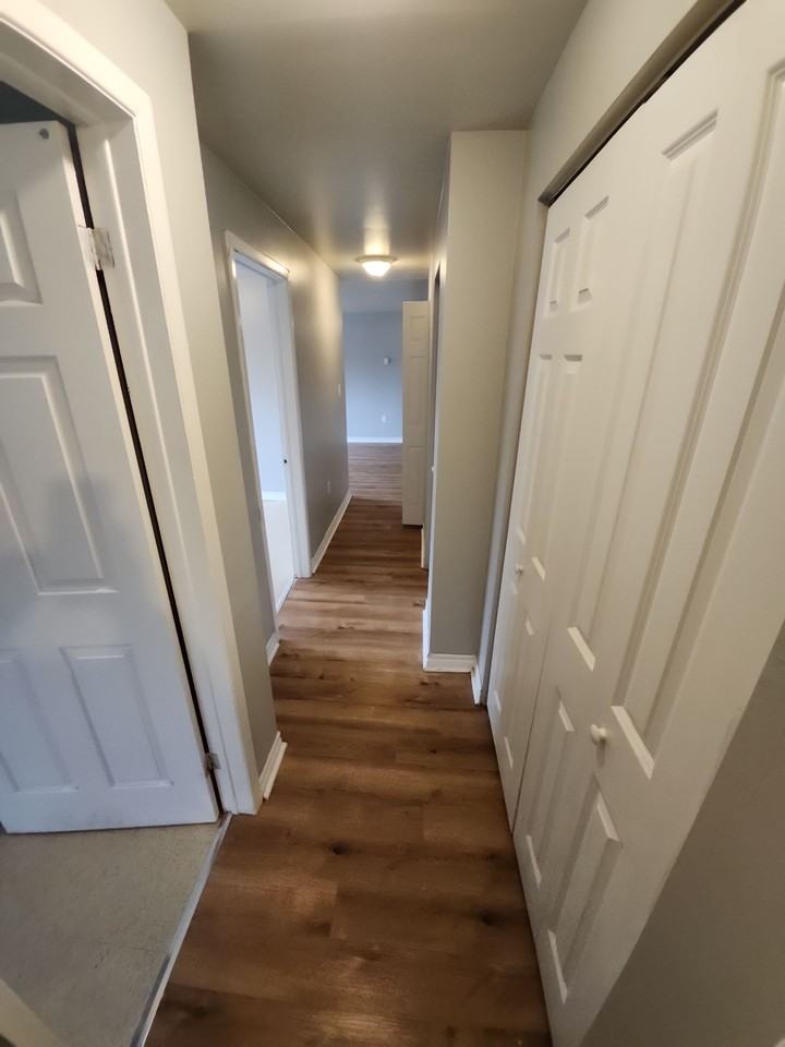 63 Caledonia Rd #10 - Photo 5 of 7