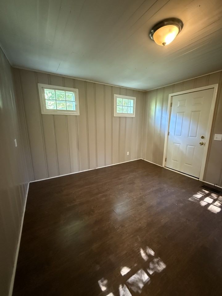 217 Killough Dr #1 - Photo 5 of 9